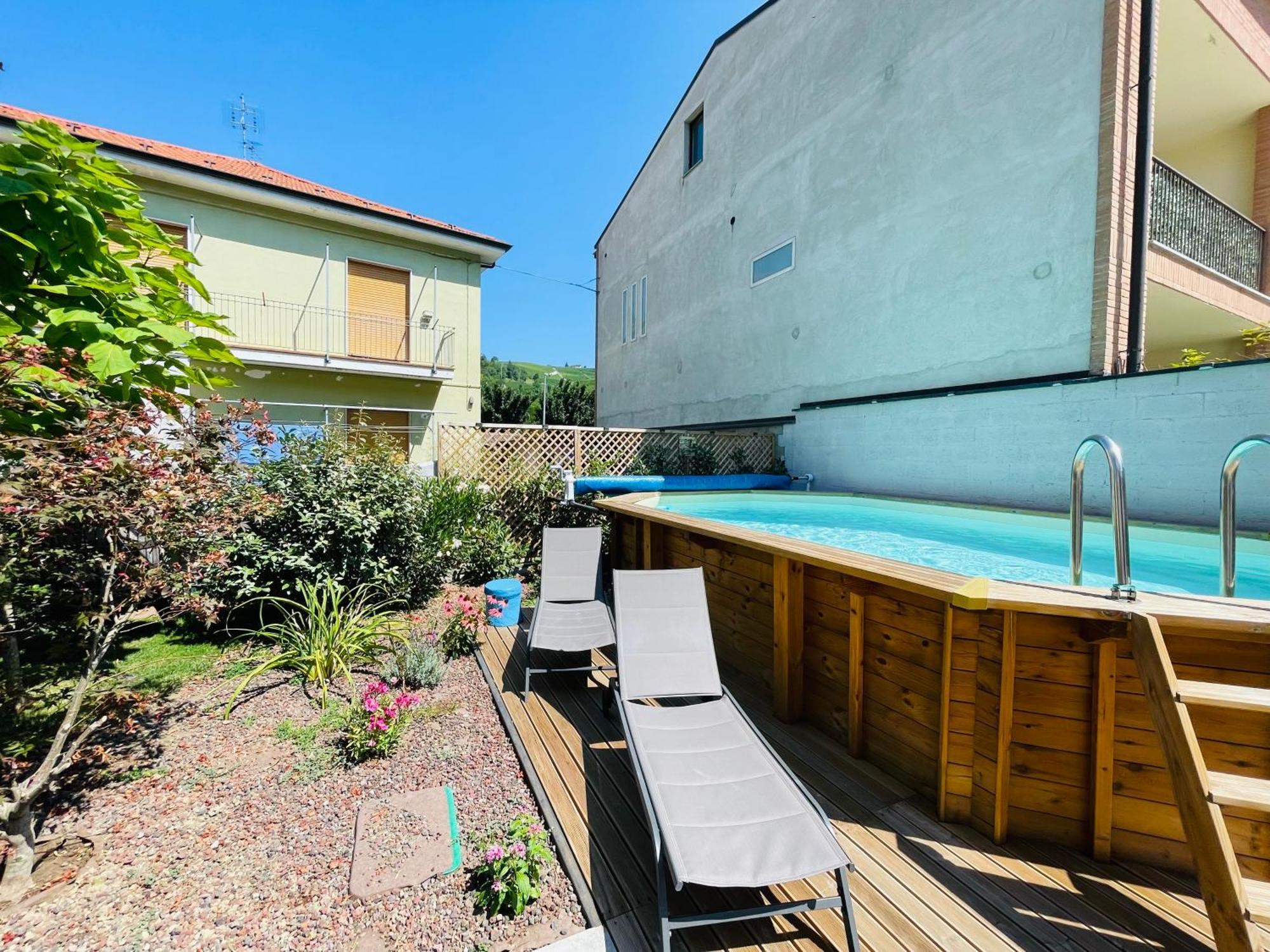Вилла Casa Piero, Relax E Piscina Privata Tra Le Colline Delle Langhe Альба Экстерьер фото